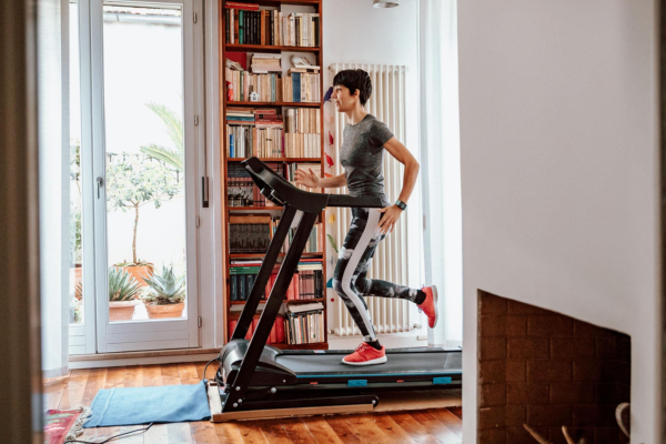 Cozy cardio: cómo mejorar la salud del corazón sin entrenamientos extremos